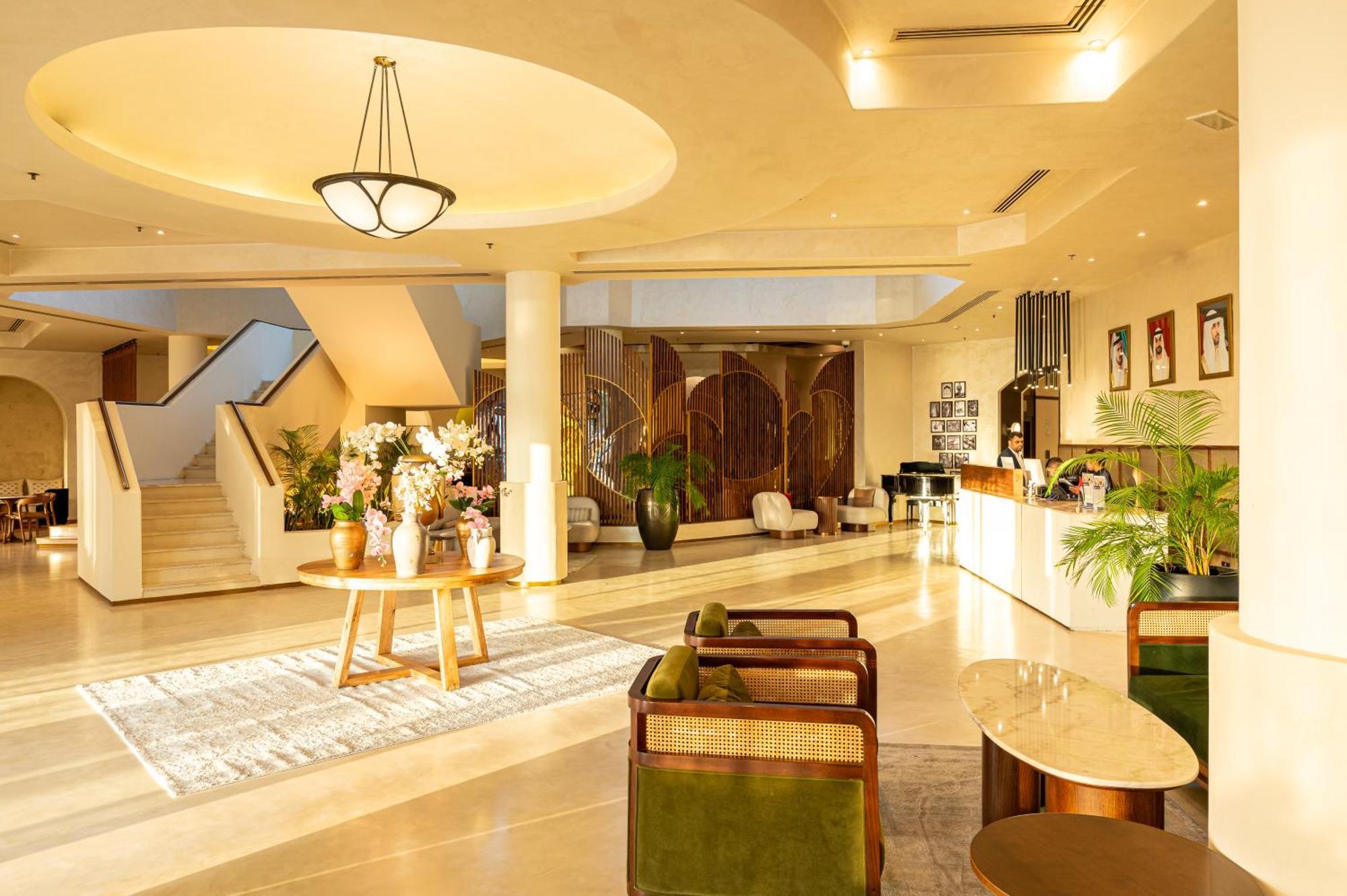 Majestic Cove Hotel - Formerly Le Meridien Fairway Dubai Exterior foto