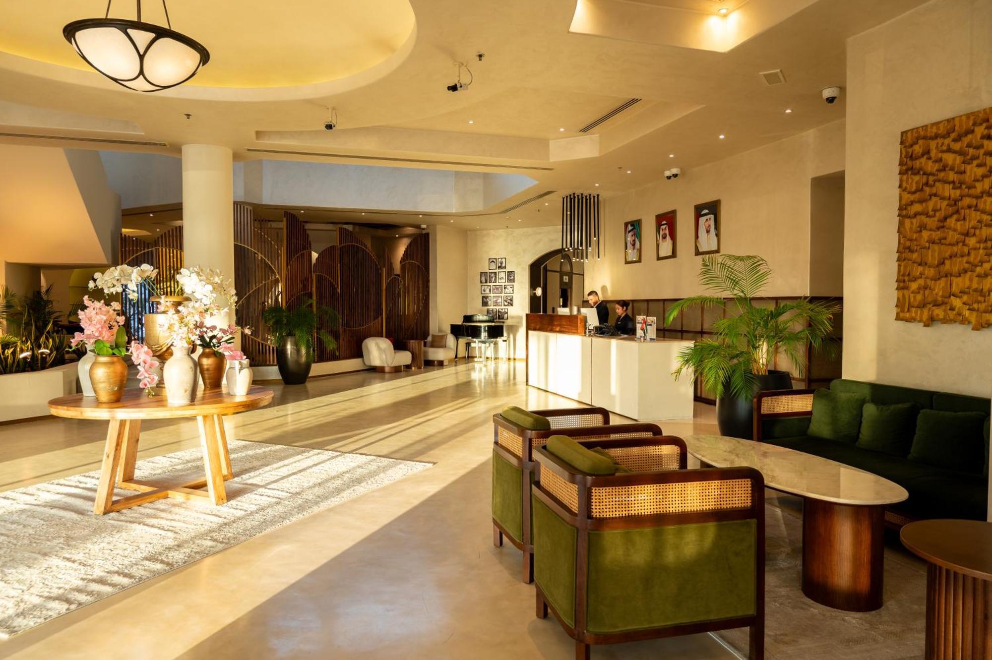 Majestic Cove Hotel - Formerly Le Meridien Fairway Dubai Exterior foto