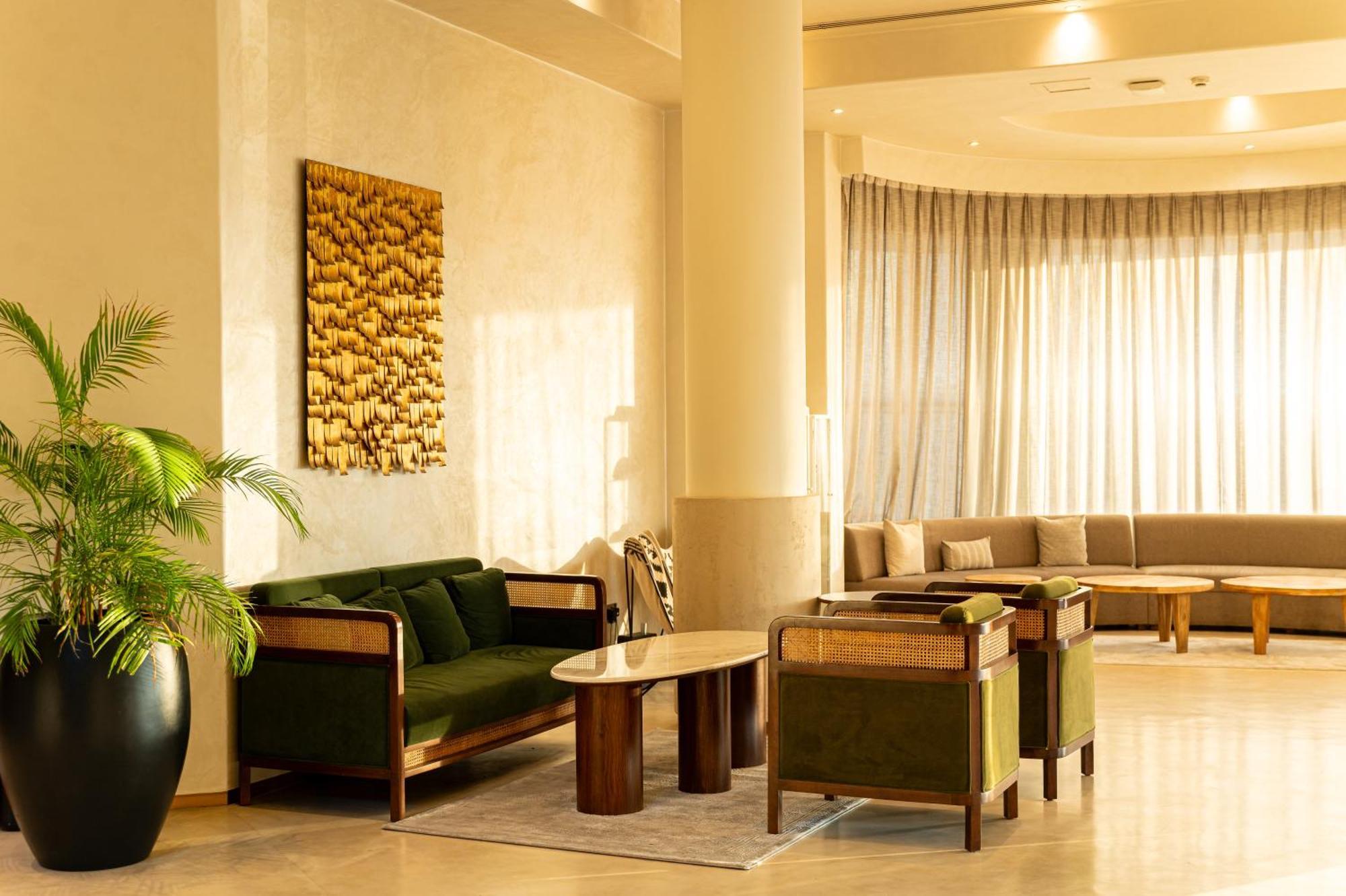 Majestic Cove Hotel - Formerly Le Meridien Fairway Dubai Exterior foto